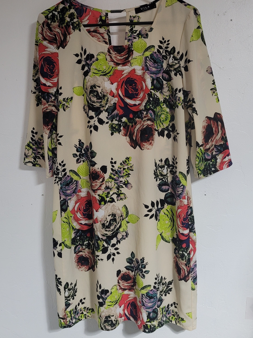 VILA Cream Floral Shift Dress